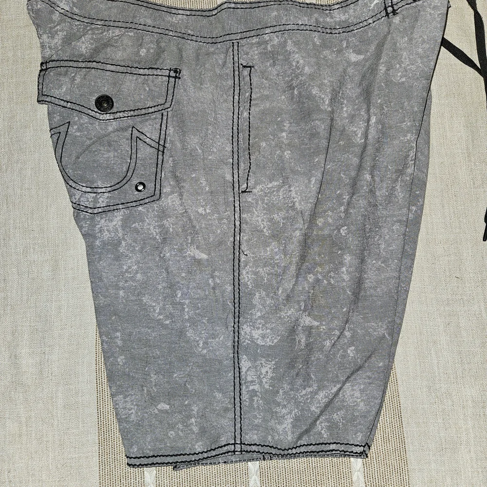True Religion Gray Men's Swim Shorts - Picture 4 of 4
